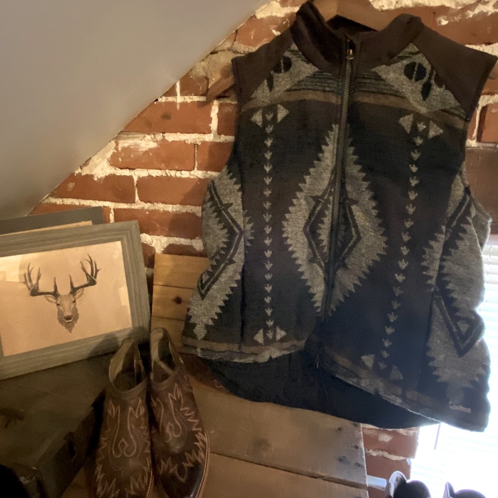 Outback trading Vest